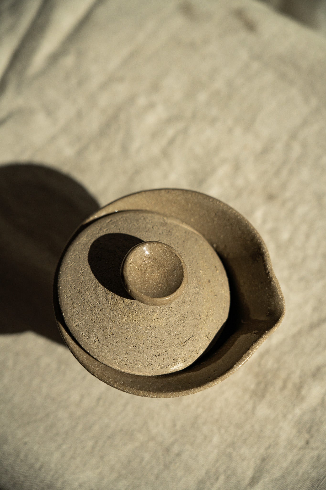 Handmade Stoneware Gaiwan – Gray with Speckles