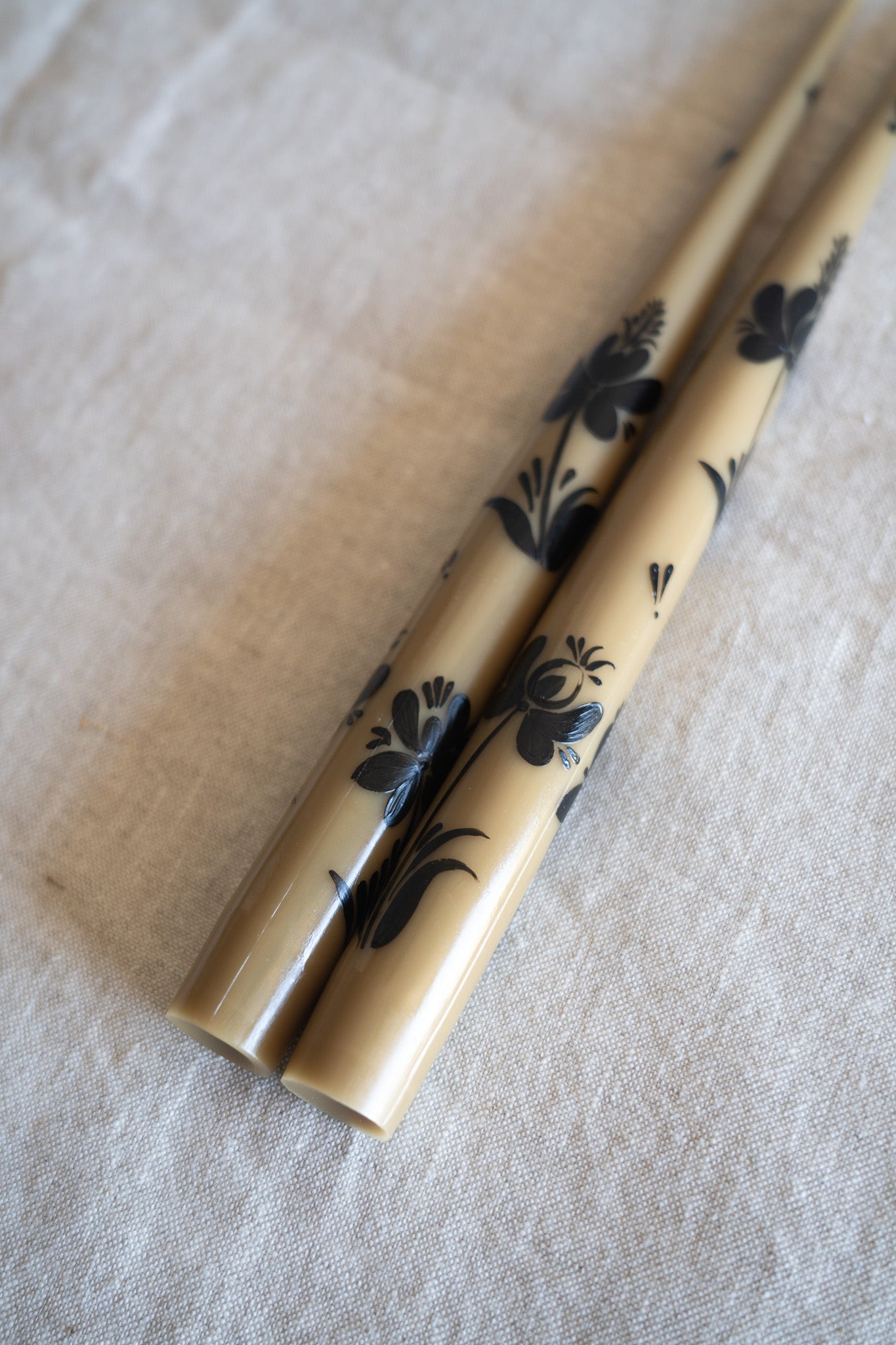 Hand-Painted Taper Candle Set – Inspired by Spring (Brown)