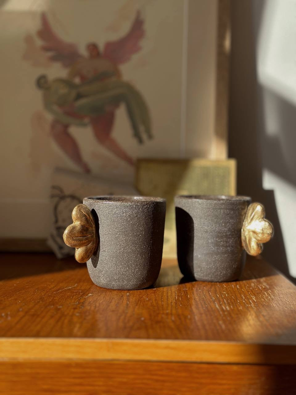 Handmade Stoneware Coffee Cup "Pumpernickel" with Gold Wing