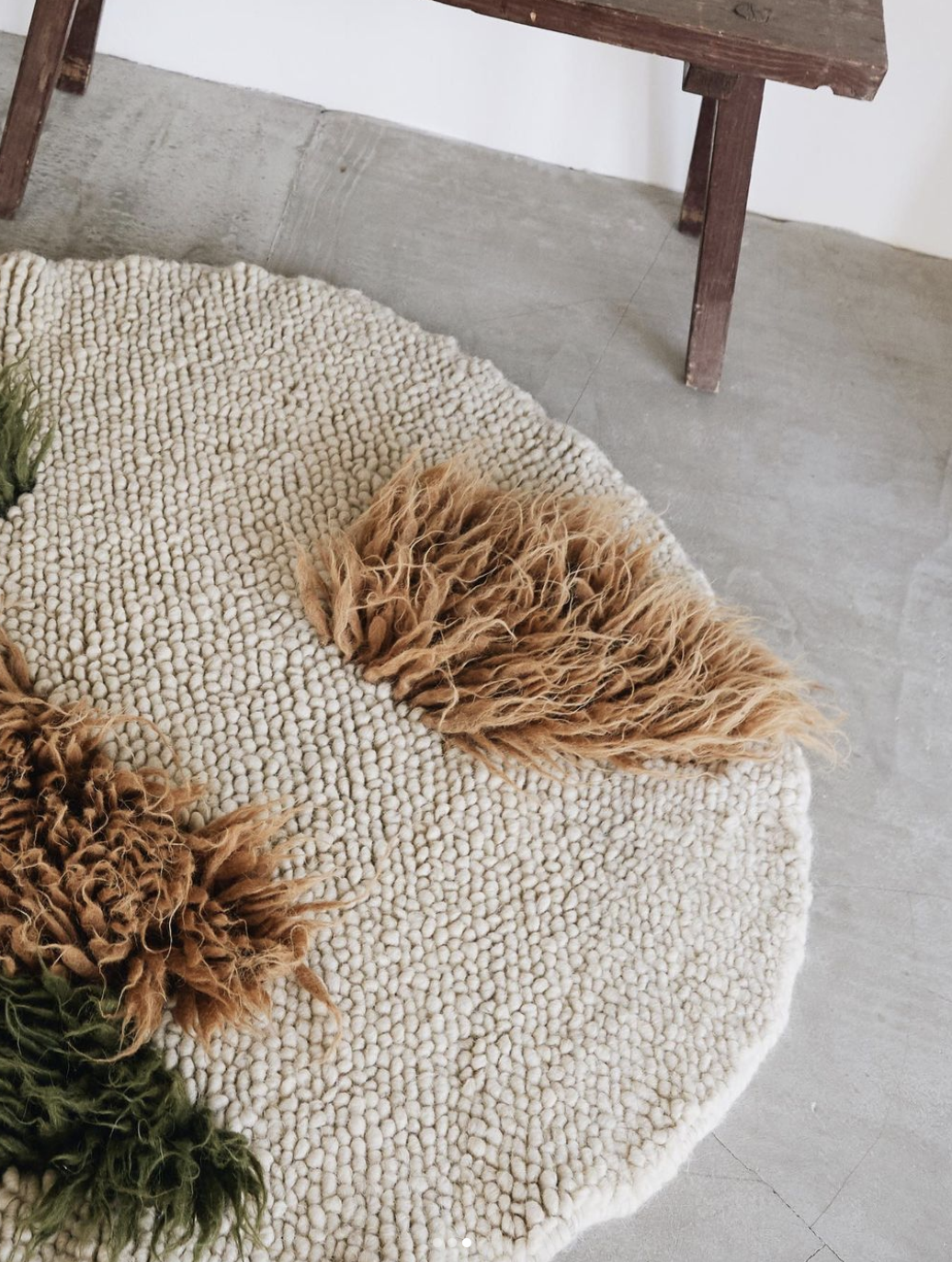Handwoven wool area rug Forest with traditional smooth weaving, 135x135 cm, natural colors, made in Ukraine