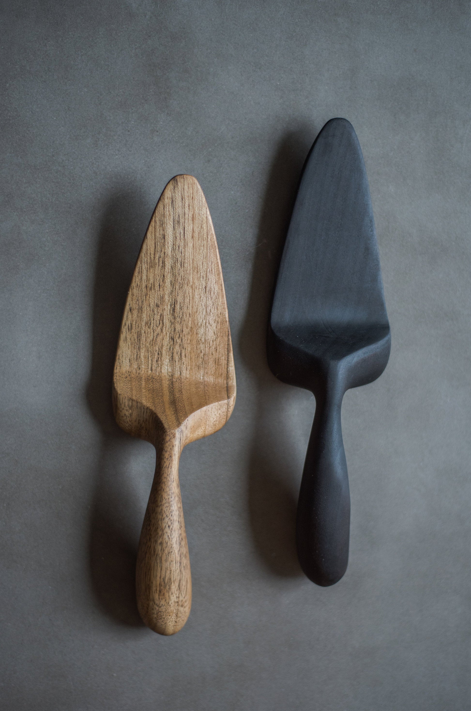 Charred Wood Cake Server
