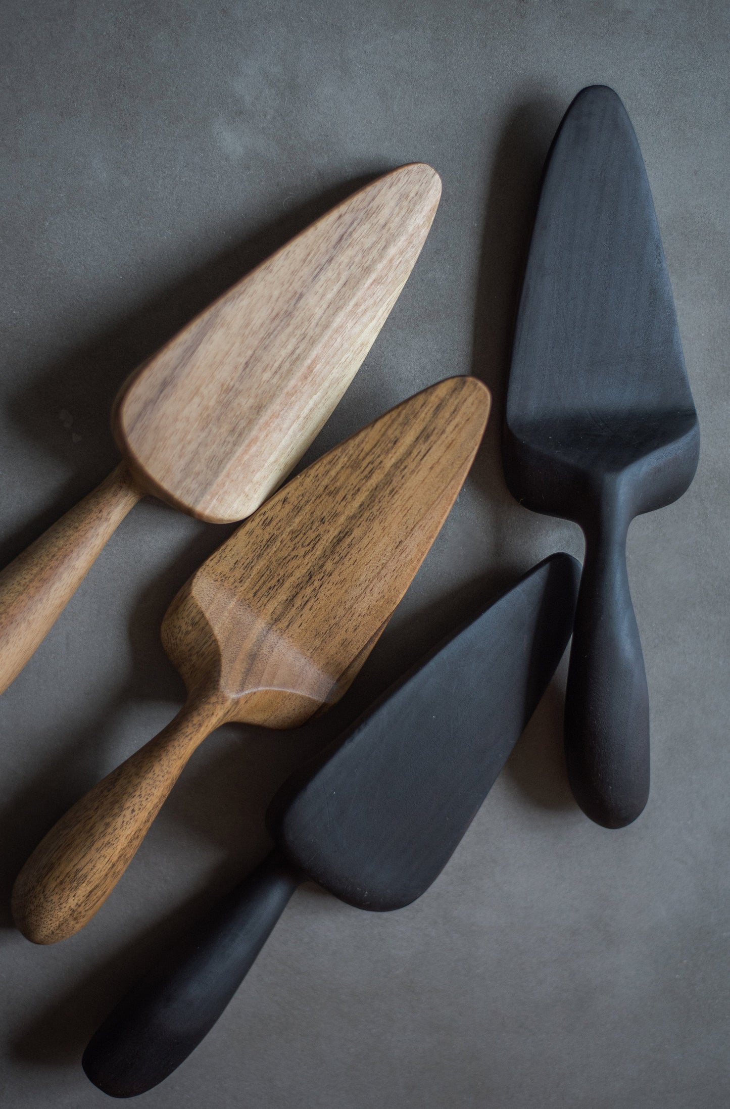 Charred Wood Cake Server