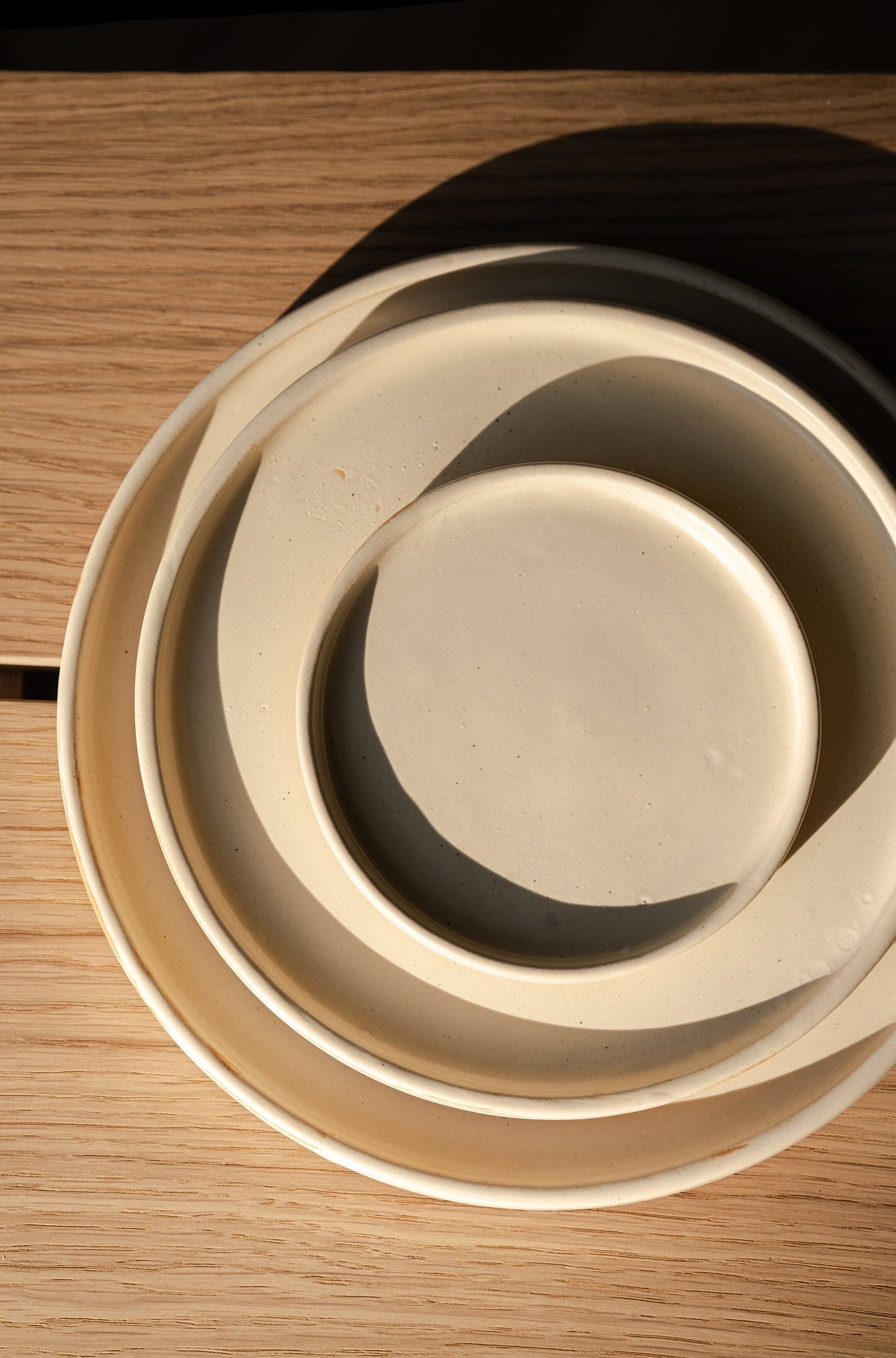 Handmade Beige Stoneware Dinner Plates