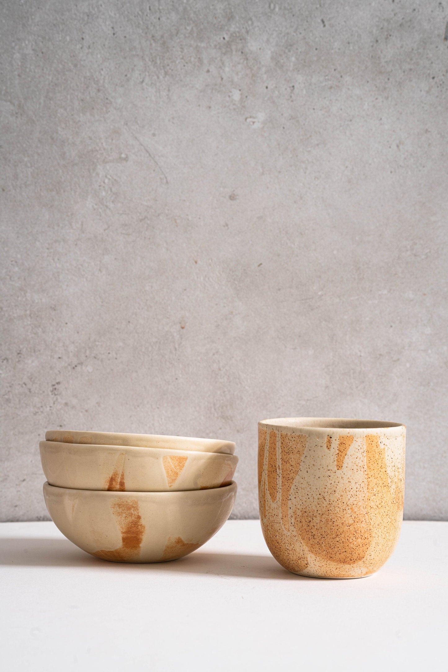 Handmade Beige Stoneware Bowl