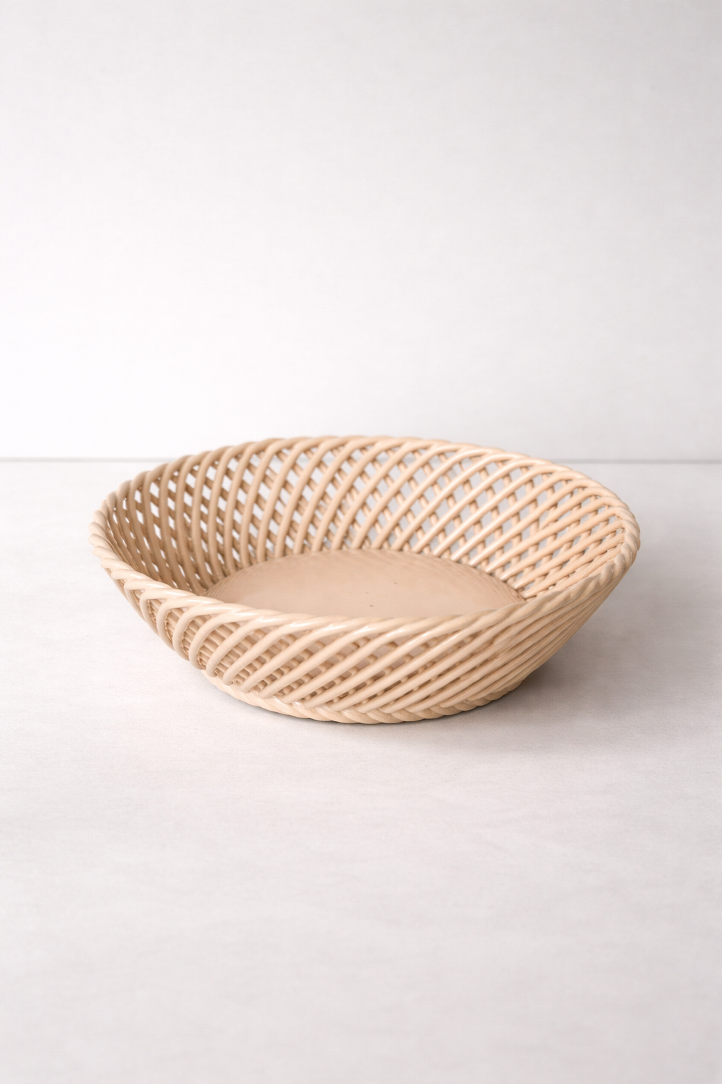 Ceramic Round Hand-Woven Basket – White, Beige & Pink Glossy Porcelain