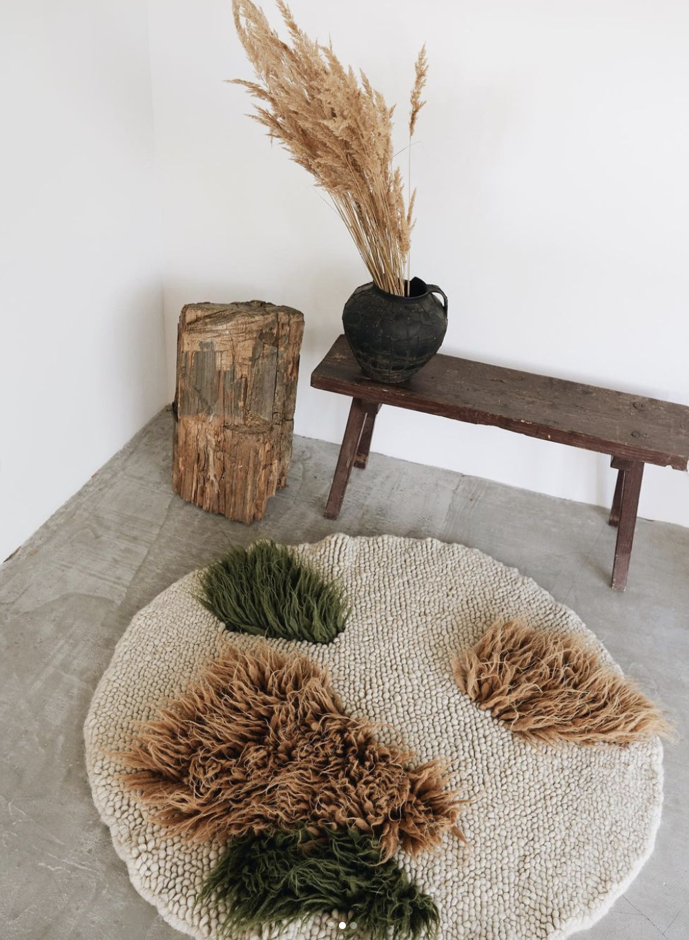 Handwoven Wool Area Round Rug "Forest"