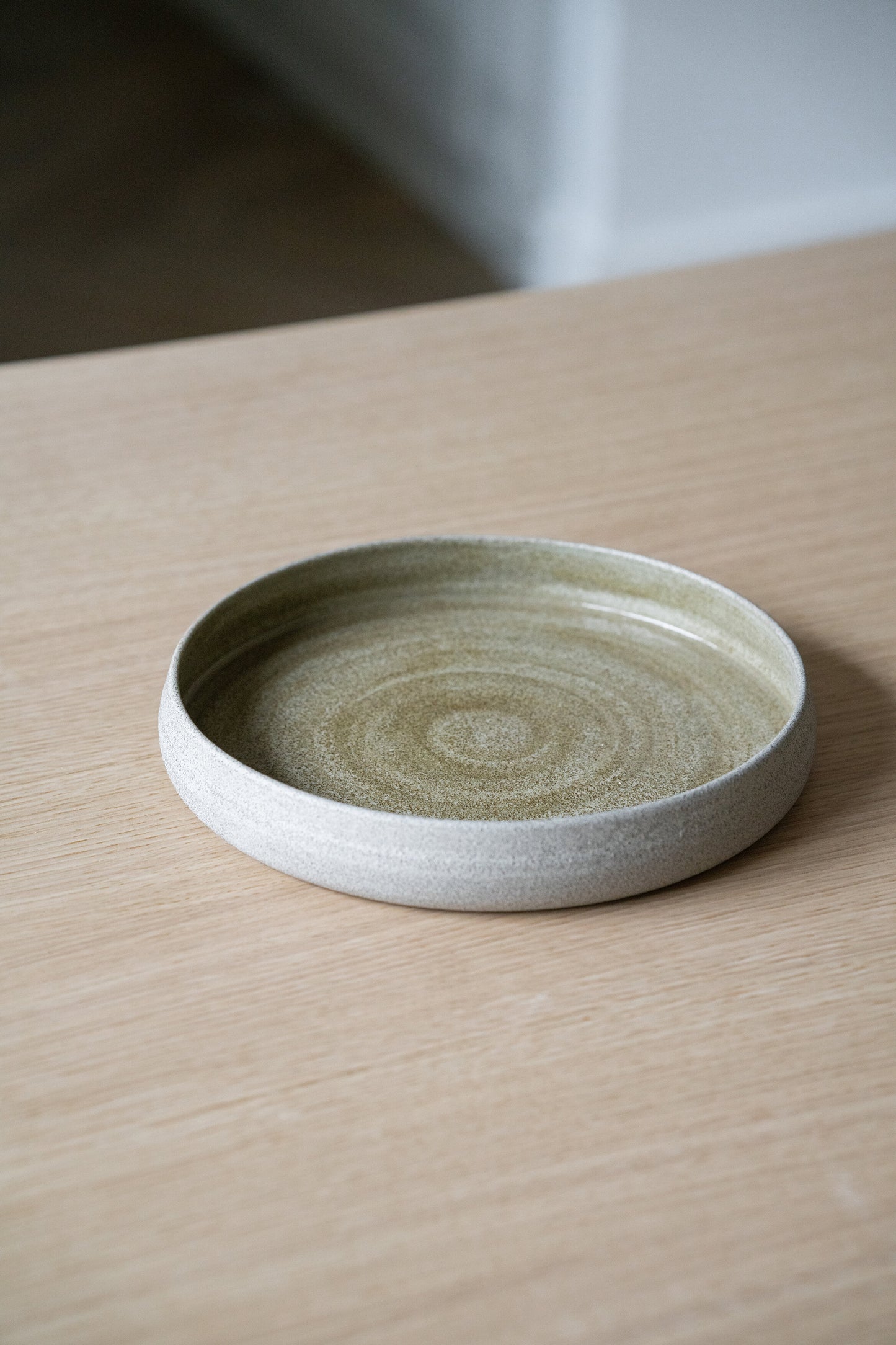 Handmade Stoneware Dinner Plates with High Sides "Concrete"