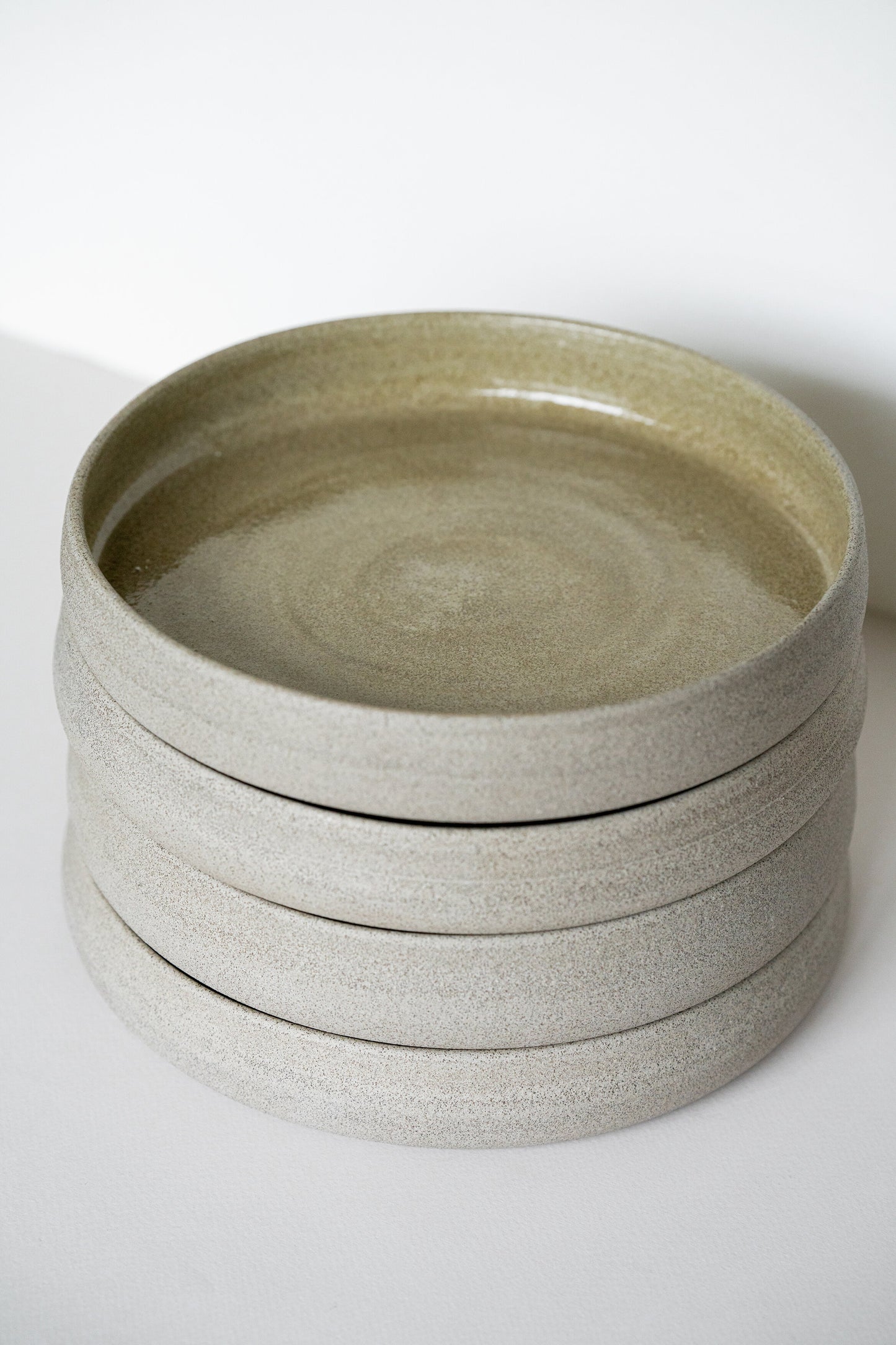 Handmade Stoneware Dinner Plates with High Sides "Concrete"