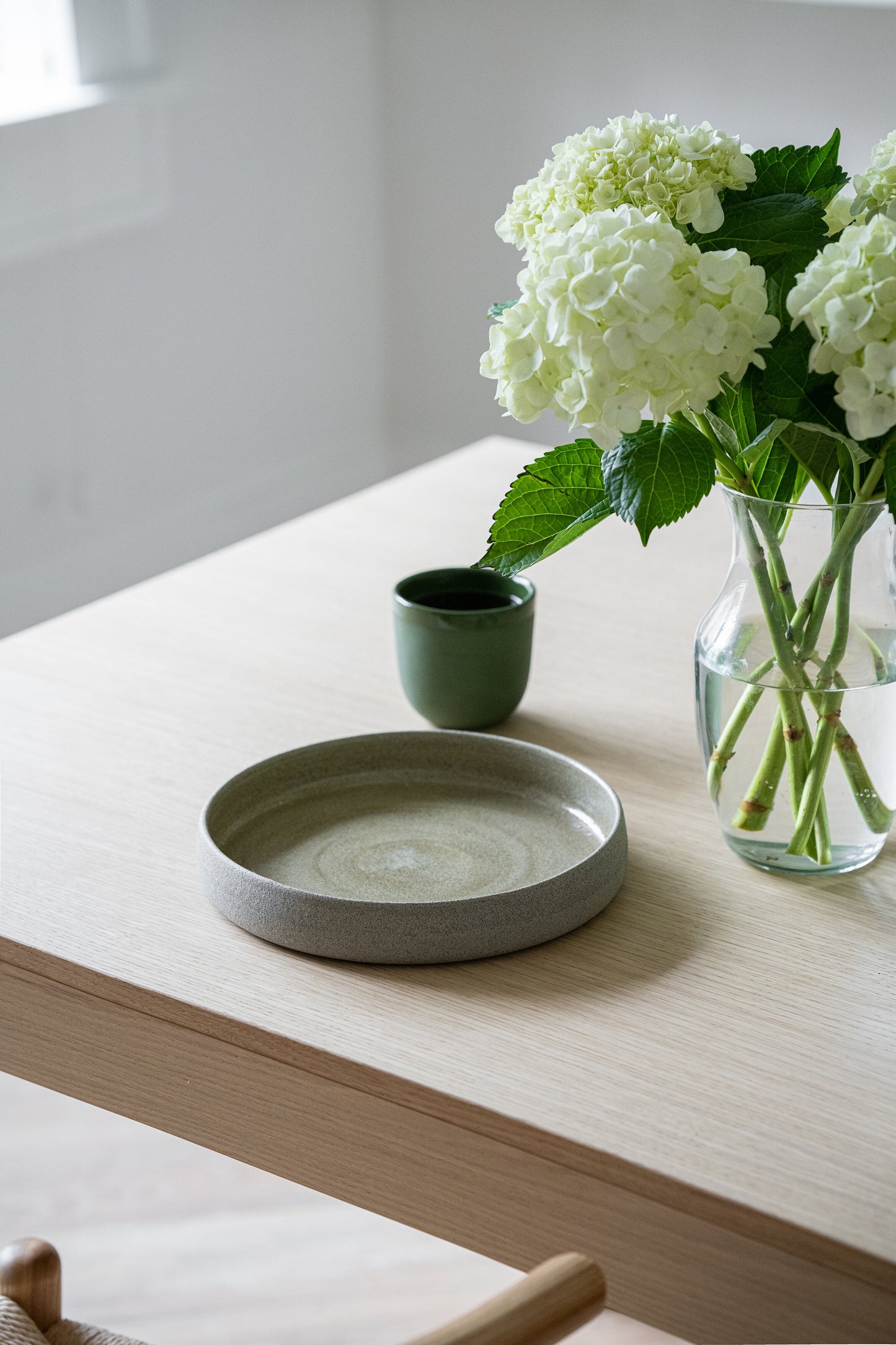 Handmade Stoneware Dinner Plates with High Sides "Concrete"