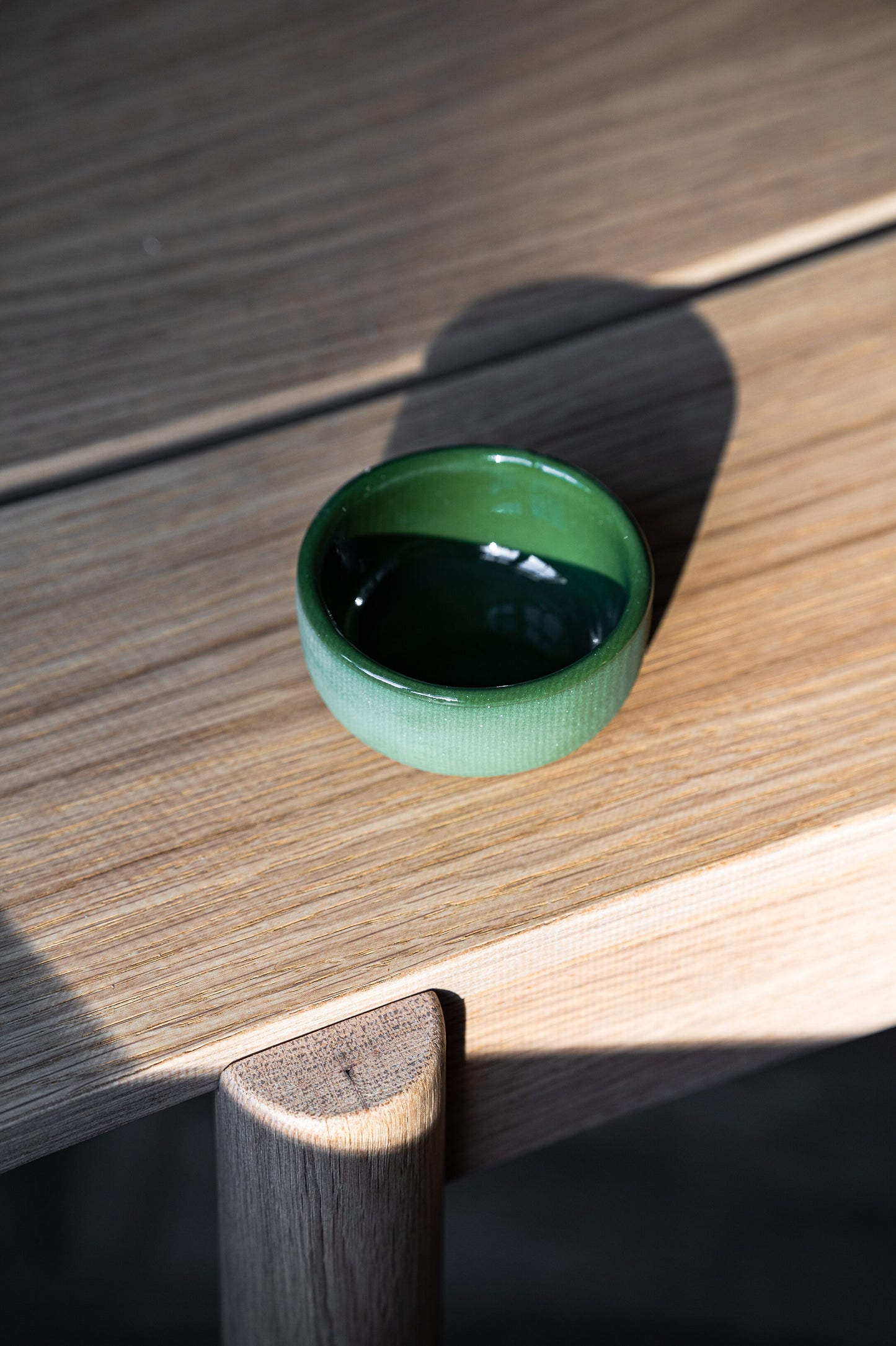 Handmade Porcelain Pinch Bowl. Green