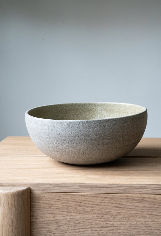 Handmade Stoneware Ramen Bowl "Concrete"