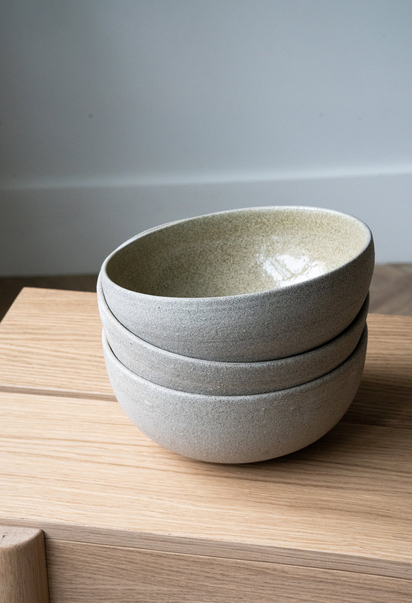 Handmade Stoneware Ramen Bowl "Concrete"