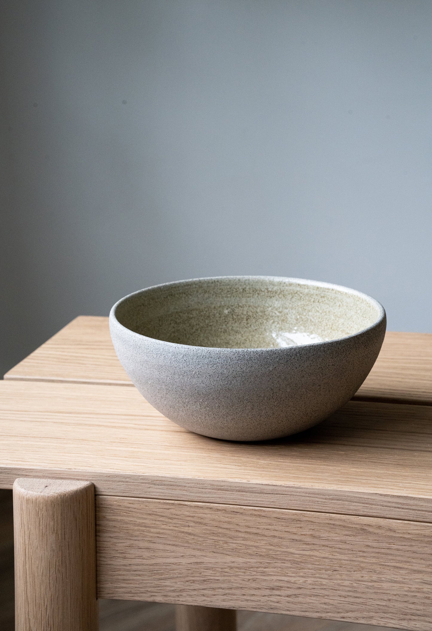 Stoneware Everyday Bowl "Concrete"