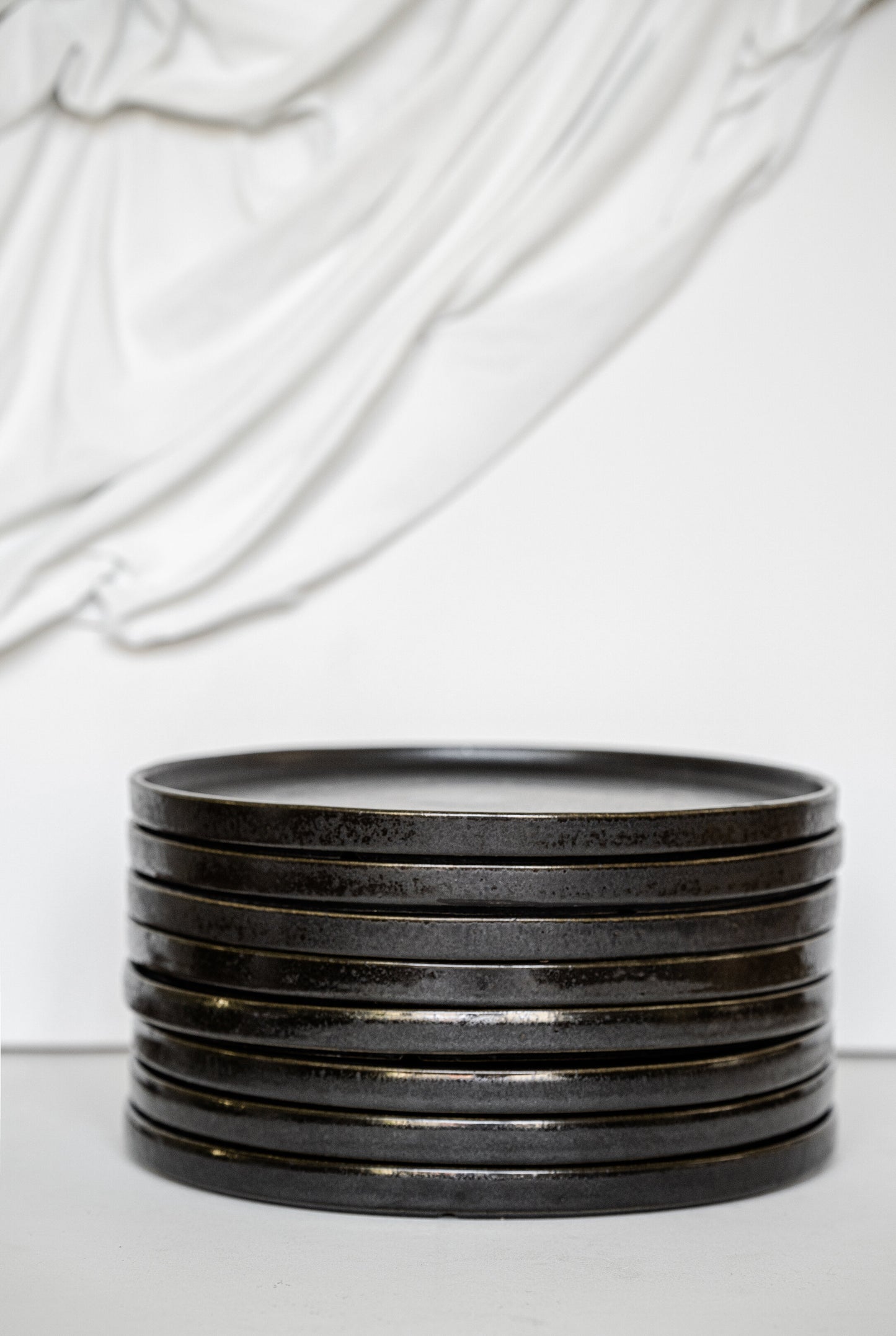 Black Stoneware Dinner Plates