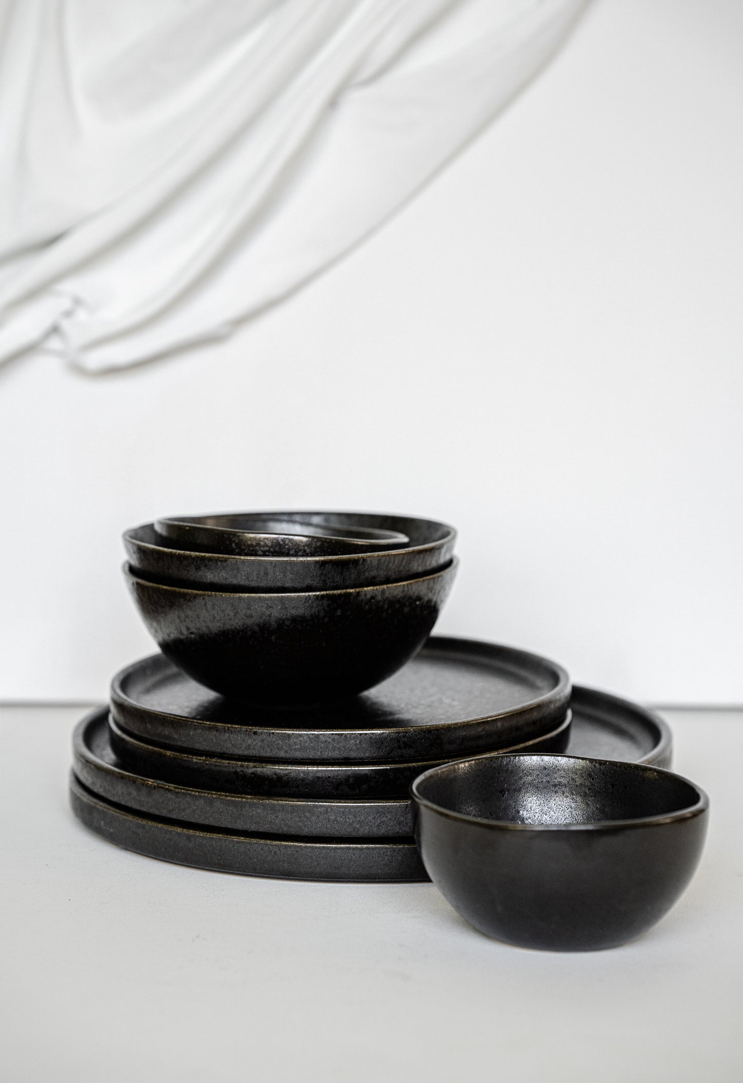 Black Stoneware Everyday Bowl