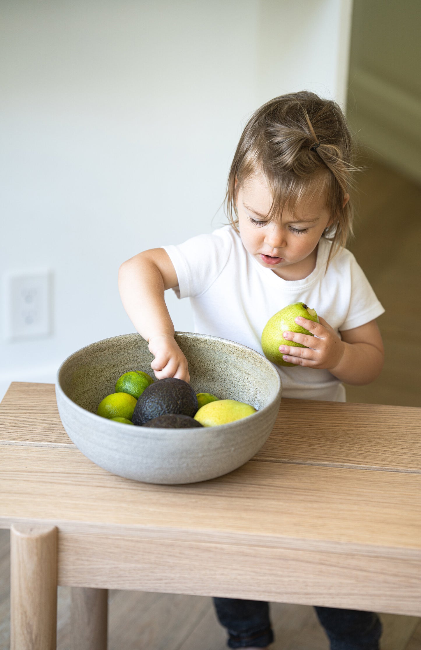 Stoneware Large Fruit Bowl "Concrete"