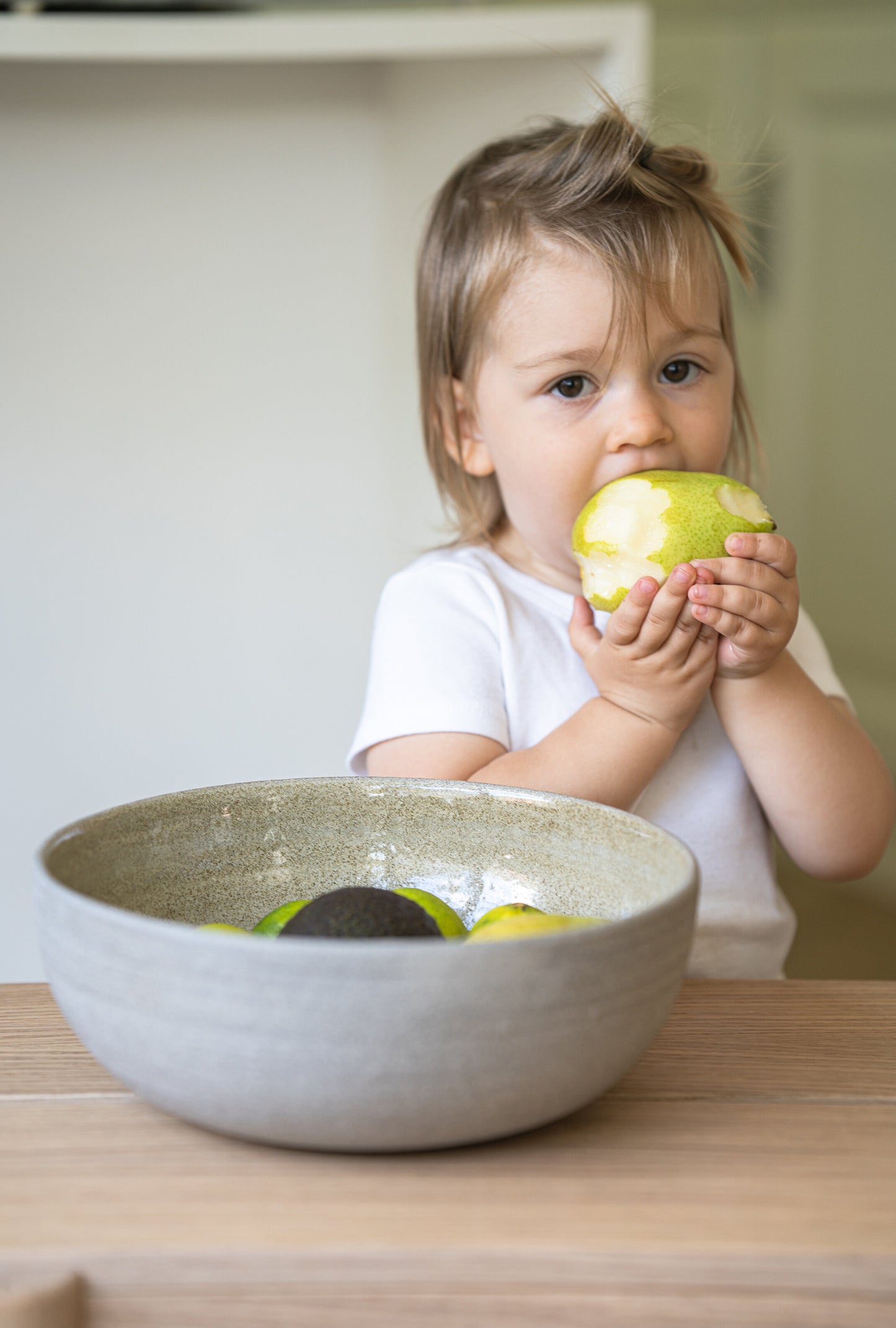 Stoneware Large Fruit Bowl "Concrete"