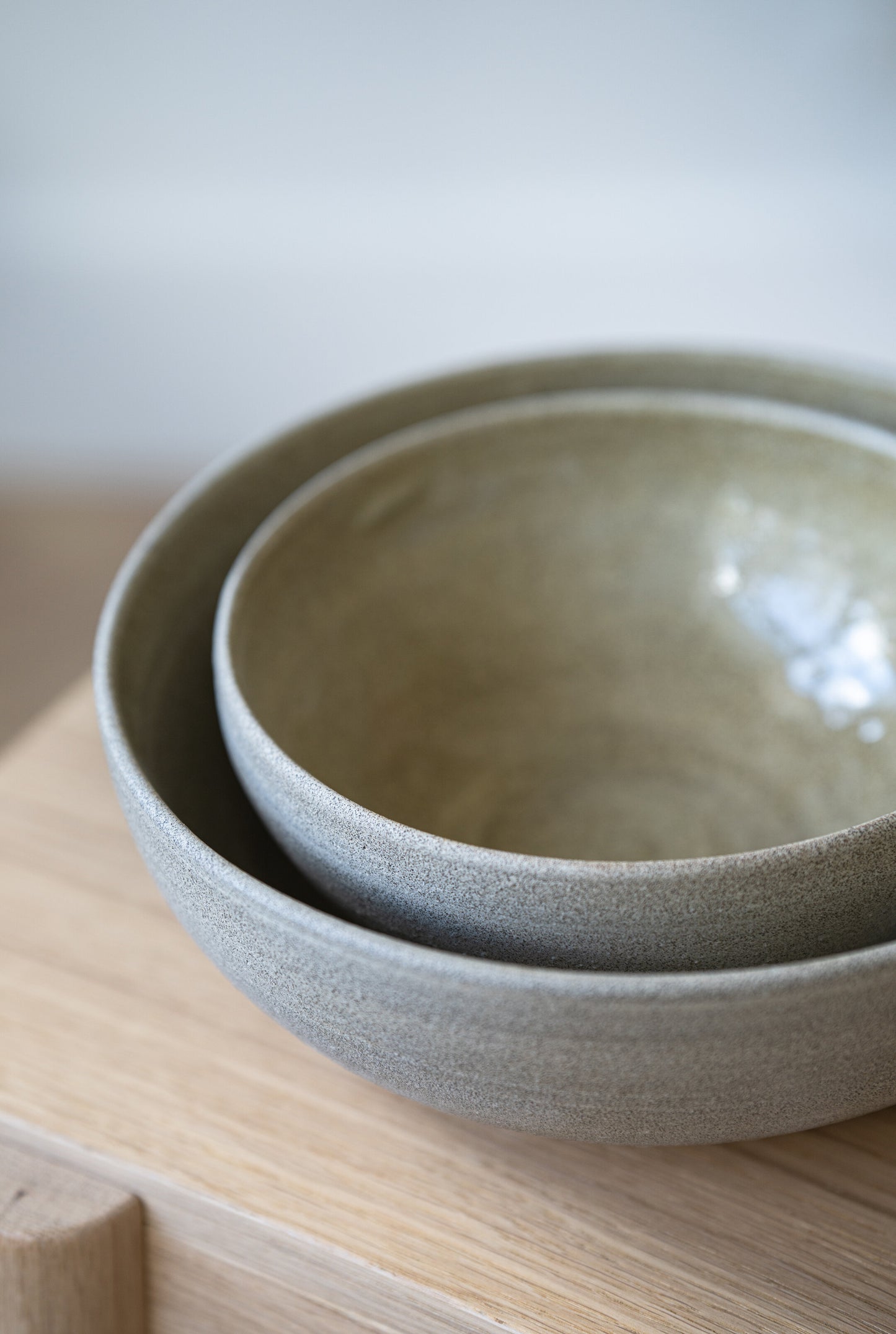 Stoneware Large Fruit Bowl "Concrete"