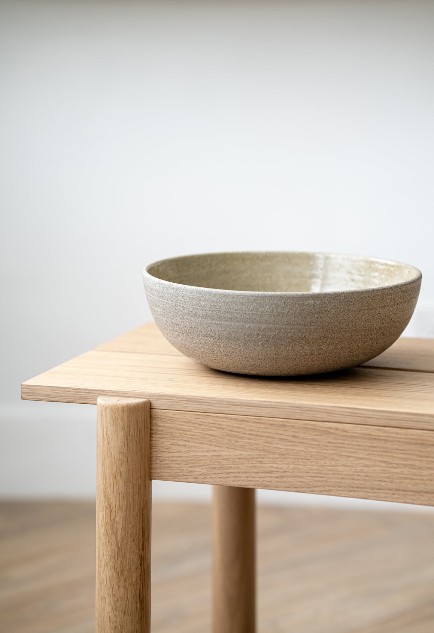 Stoneware Large Fruit Bowl "Concrete"