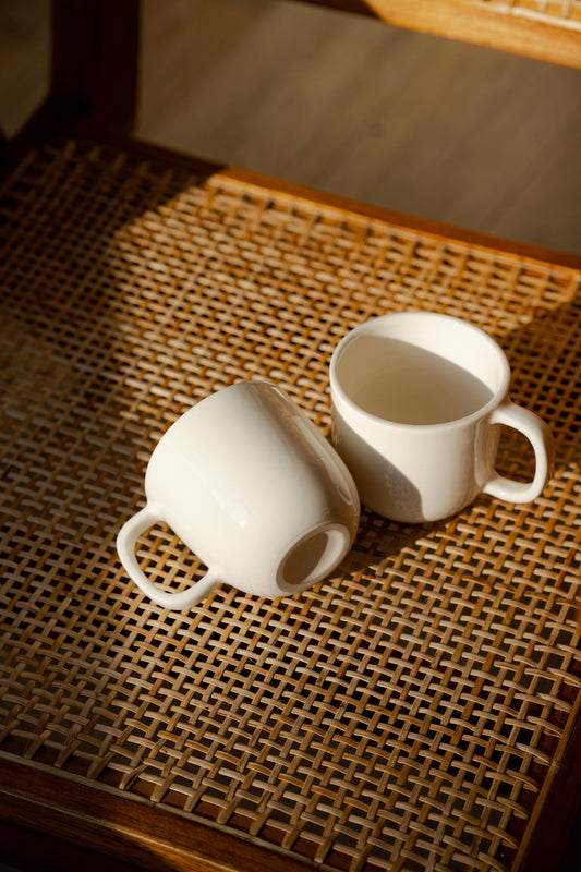 Handmade Porcelain Coffee Mug. OFF-WHITE