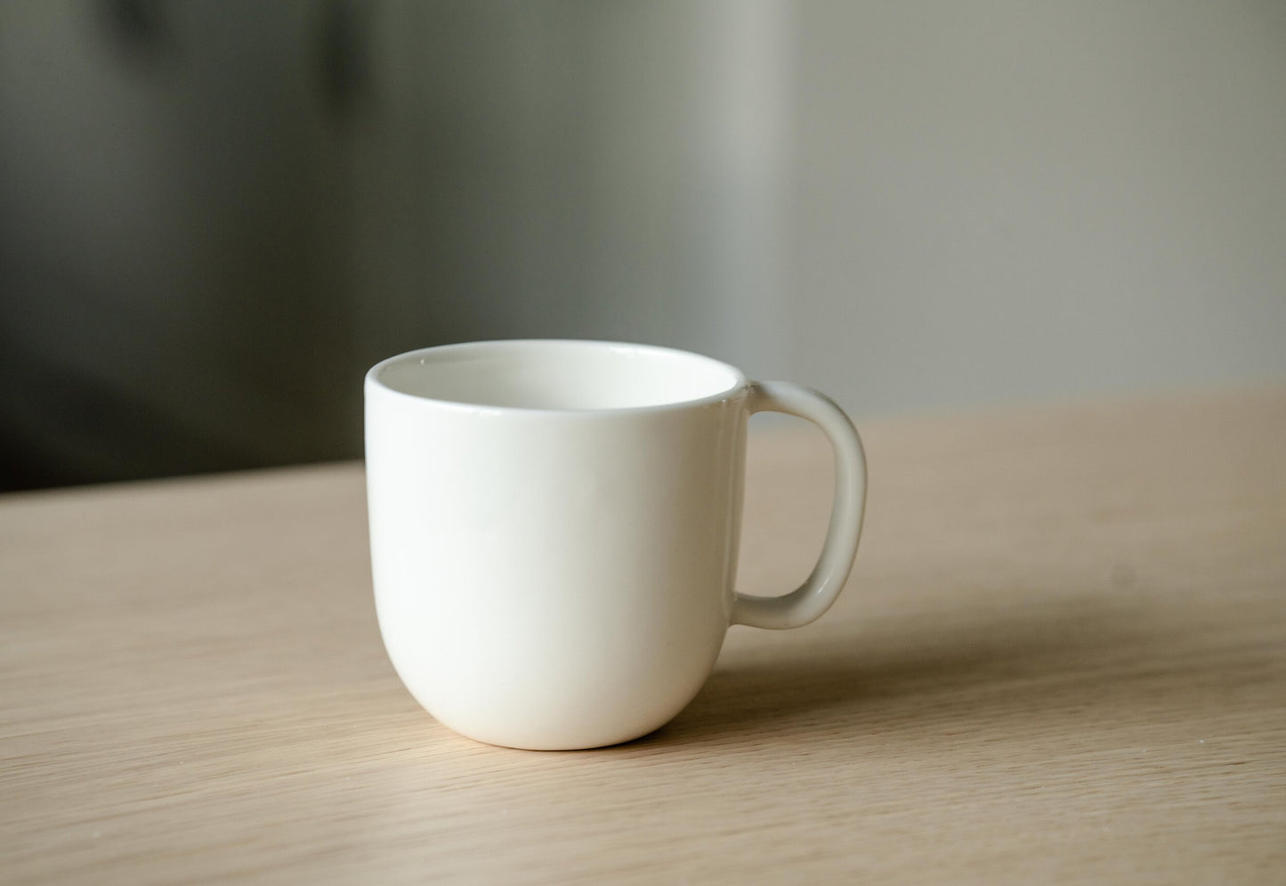 Handmade Porcelain Coffee Mug. OFF-WHITE