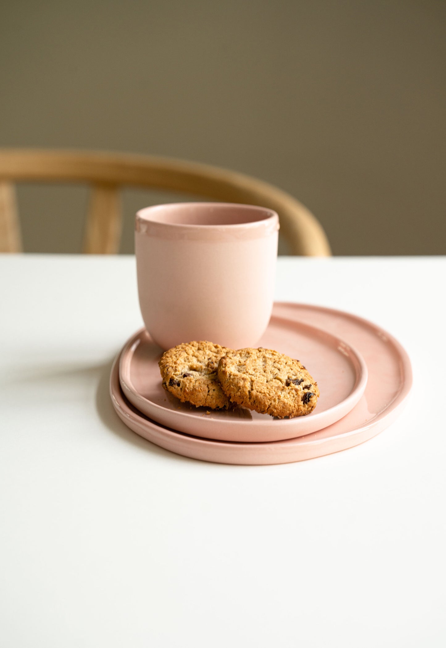 Handmade Oval Porcelain Serving Platter. Powder Pink