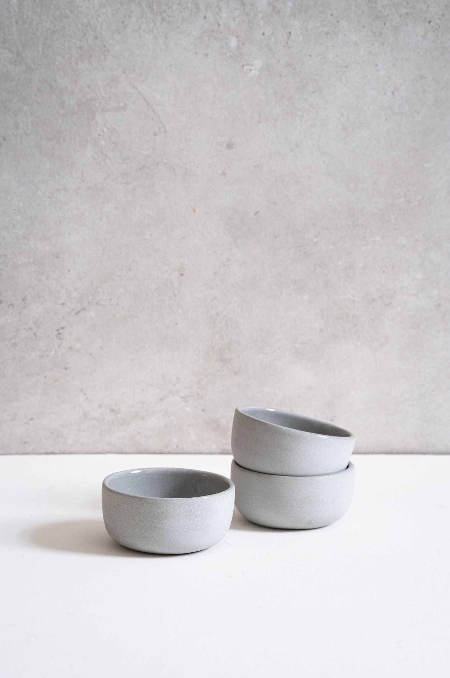 Handmade Porcelain Pinch Bowl. Gray Sky