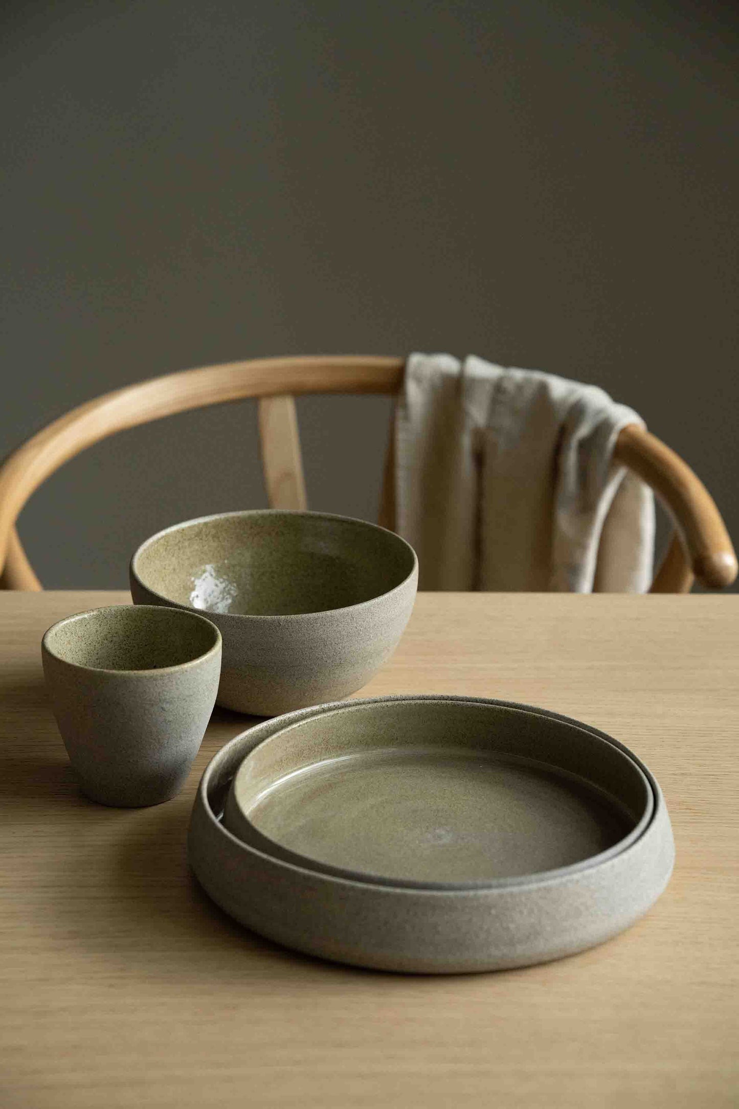 Handmade Stoneware Dinner Set "Concrete"