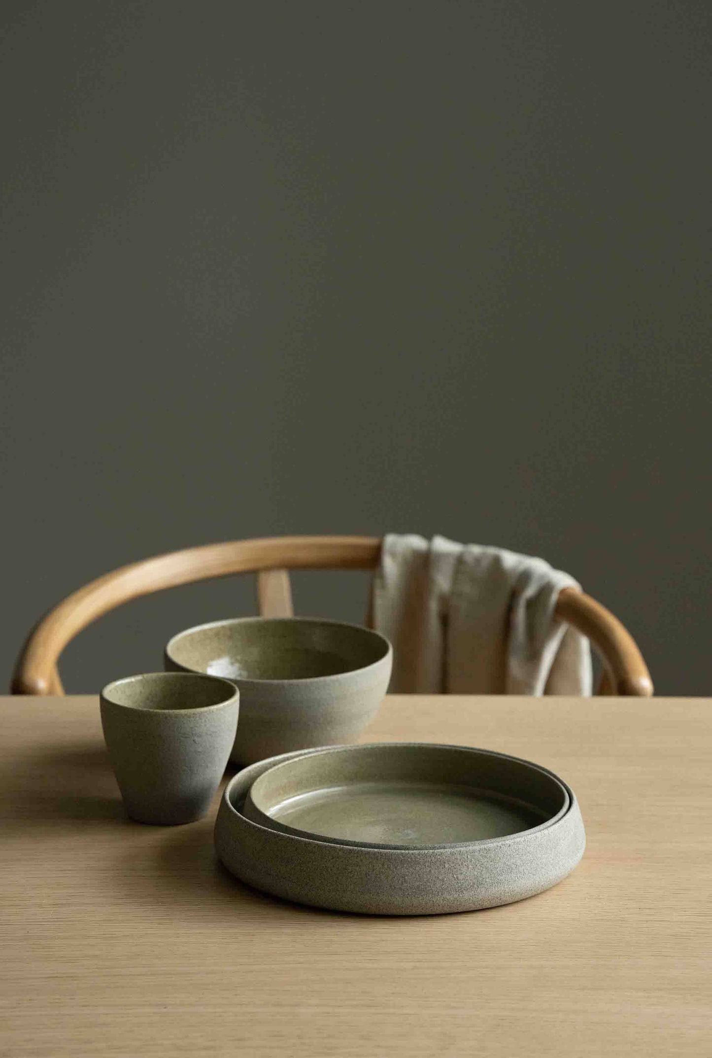 Handmade Stoneware Dinner Set "Concrete"