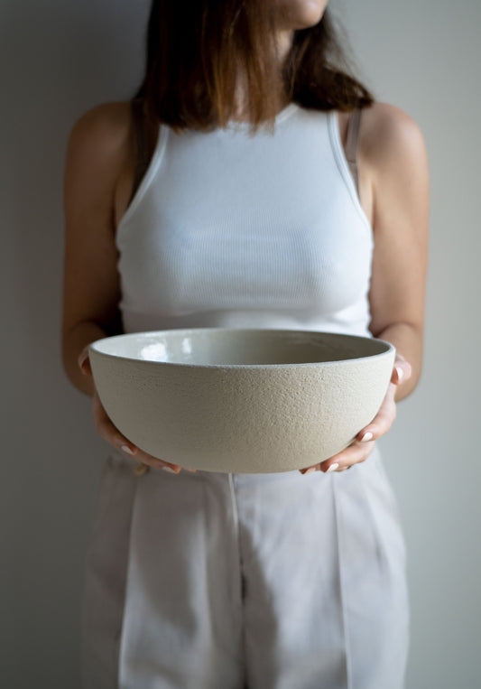 Stoneware Large Fruit Bowl with Transparent Glaze