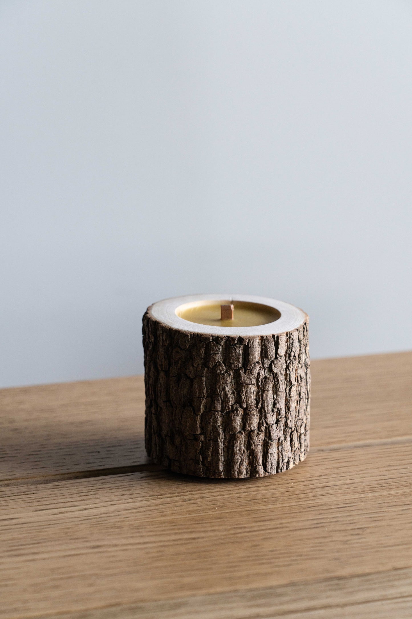 Rocky Wood Candle