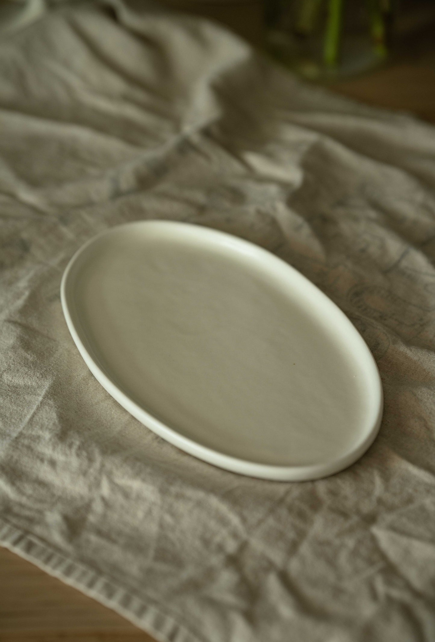 White Matte Stoneware Oval Serving Platter